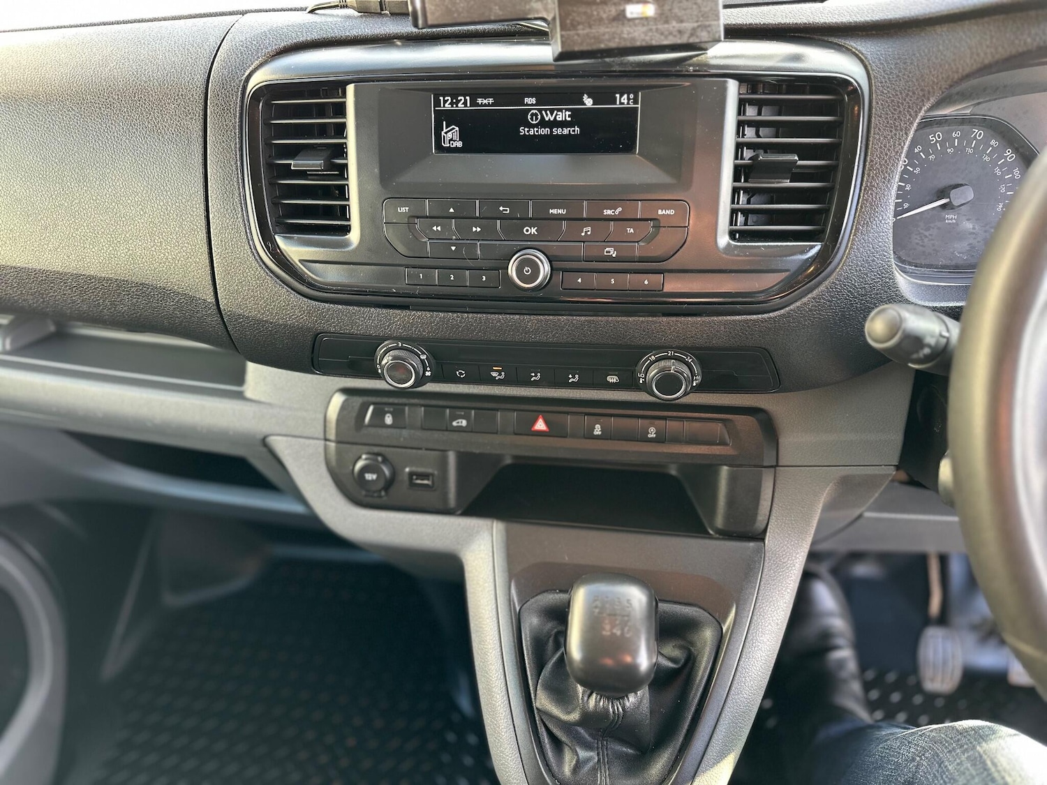 Used Vauxhall Vivaro 2020 for sale - 77255155: Photo 34