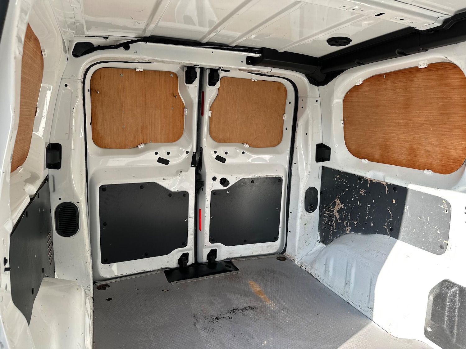 Used Vauxhall Vivaro 2020 for sale - 77255155: Photo 36