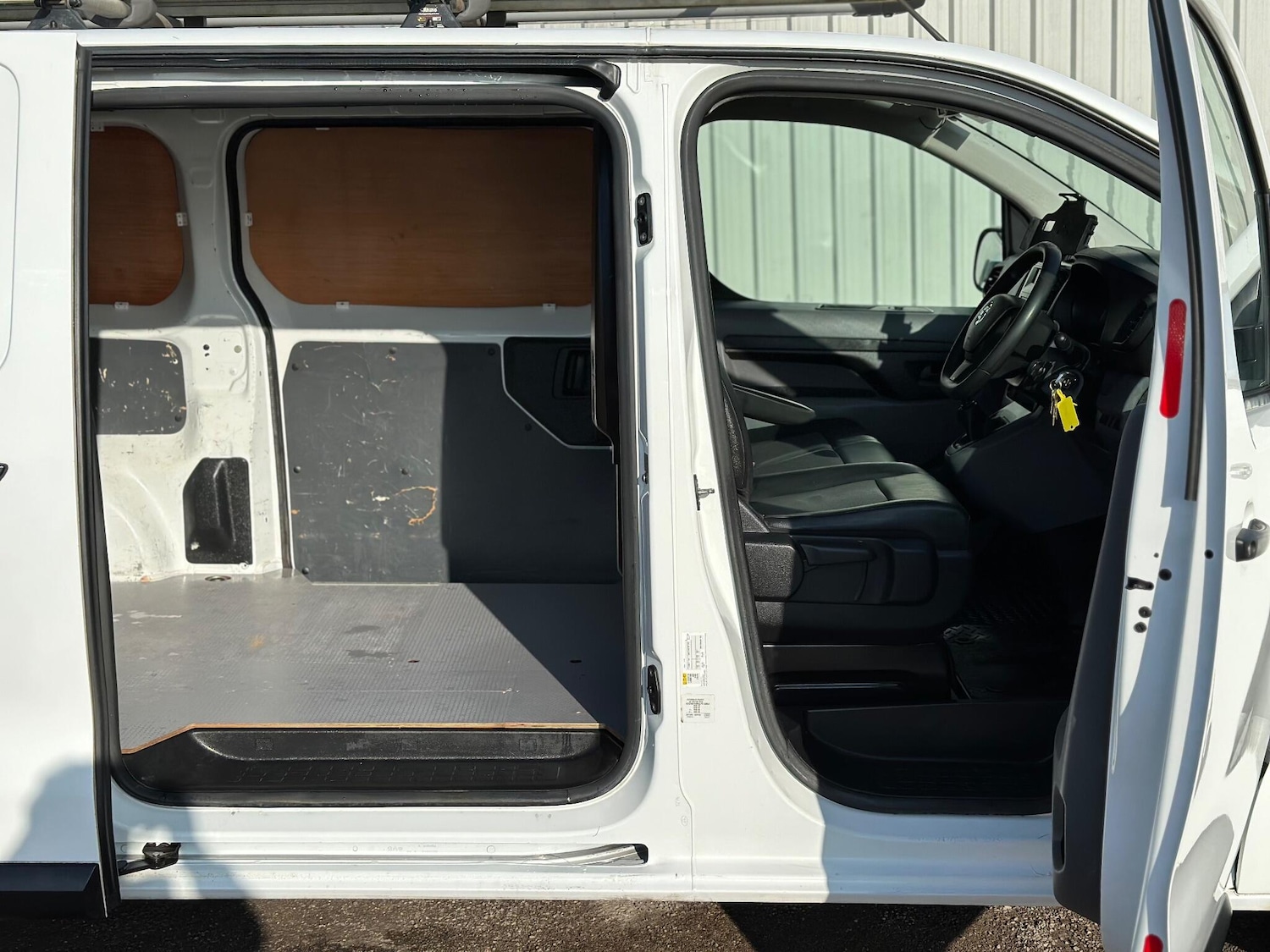 Used Vauxhall Vivaro 2020 for sale - 77255155: Photo 37