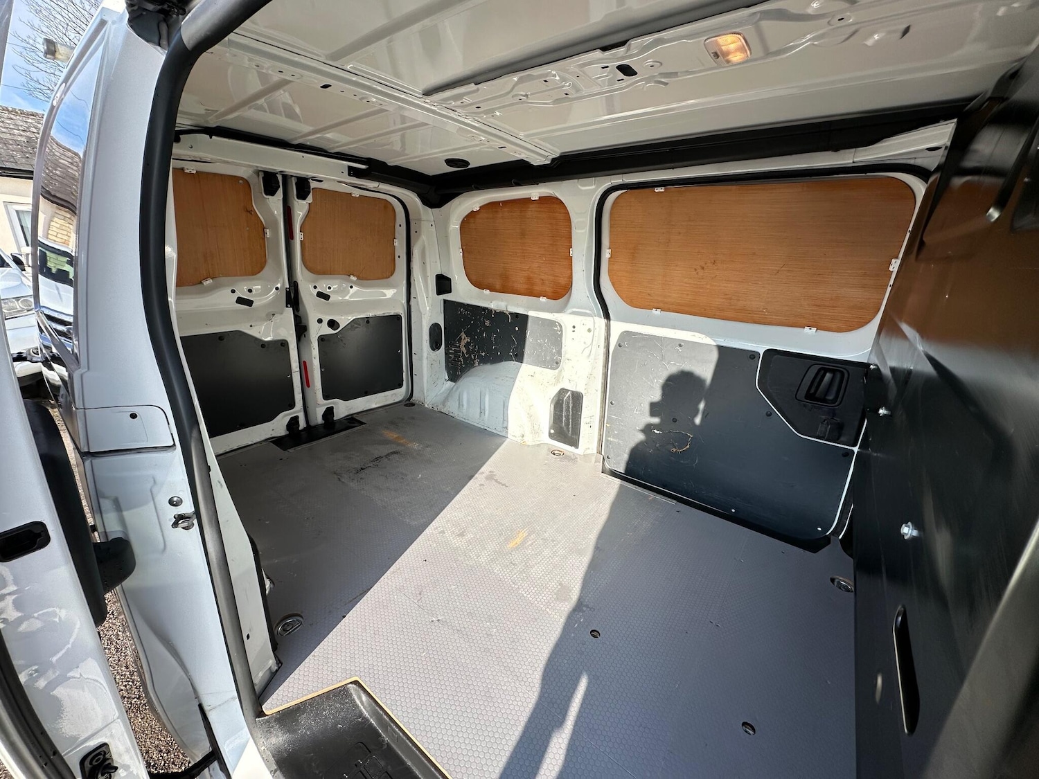 Used Vauxhall Vivaro 2020 for sale - 77255155: Photo 38