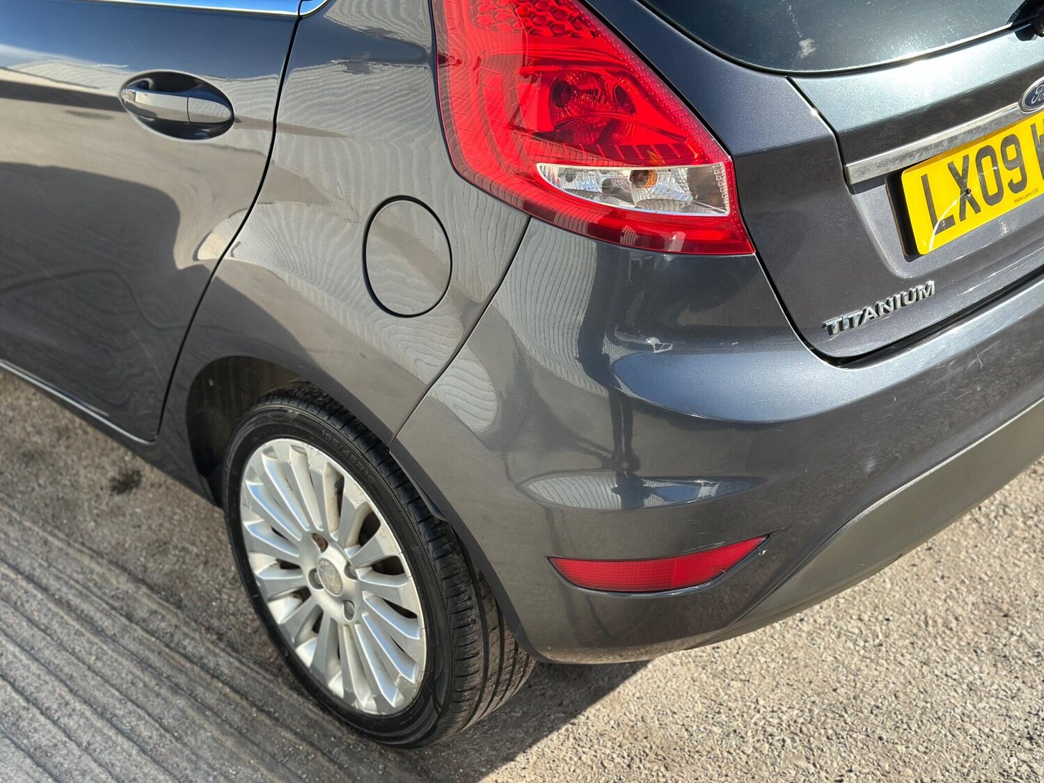 Used Ford Fiesta for sale - 78058183: Photo 25