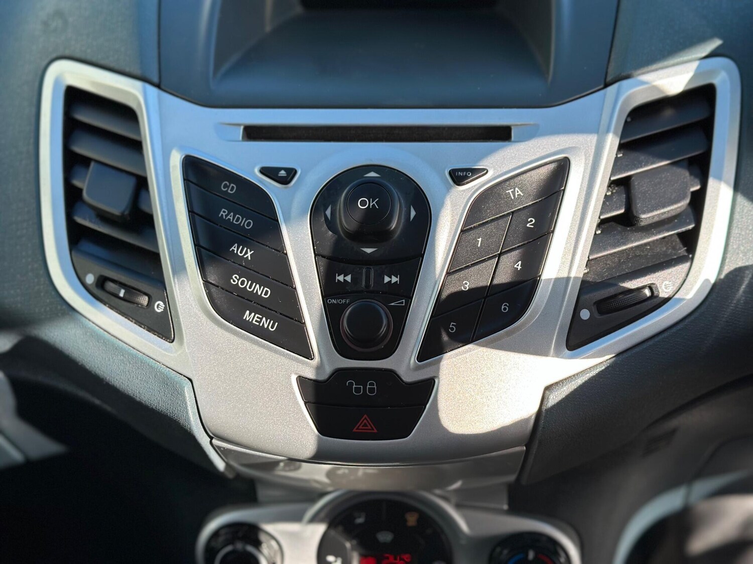 Used Ford Fiesta for sale - 78058183: Photo 38