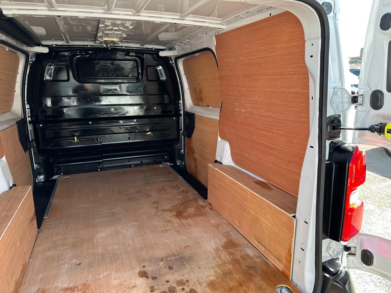 Used Peugeot Expert for sale - 77925446: Photo 38