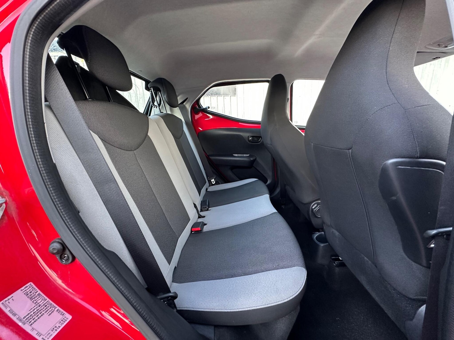 Used Toyota AYGO 2015 for sale - 77924955: Photo 11