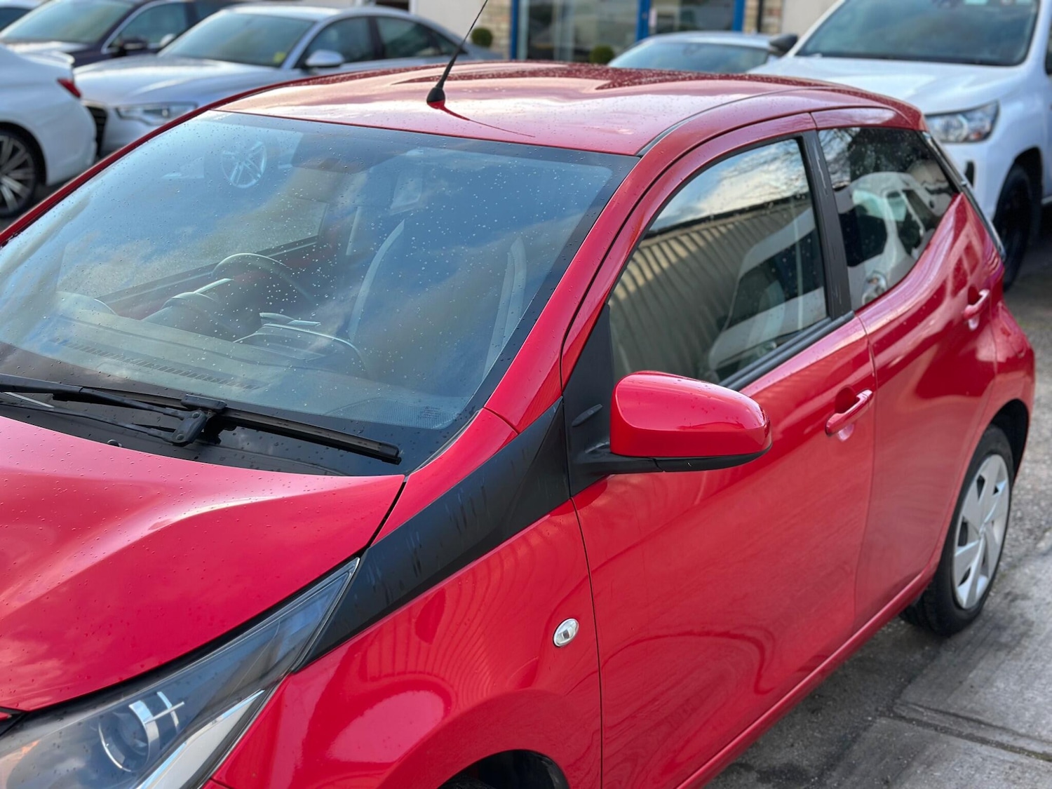 Used Toyota AYGO 2015 for sale - 77924955: Photo 23