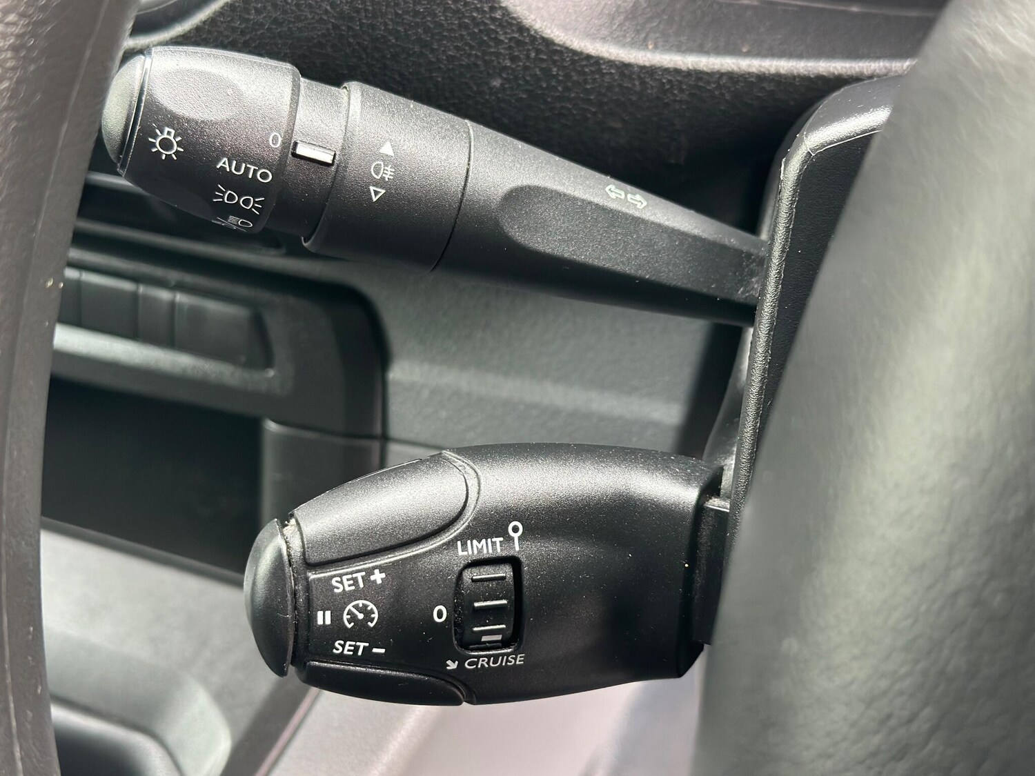 Used Peugeot Expert 2020 for sale - 77455450: Photo 35