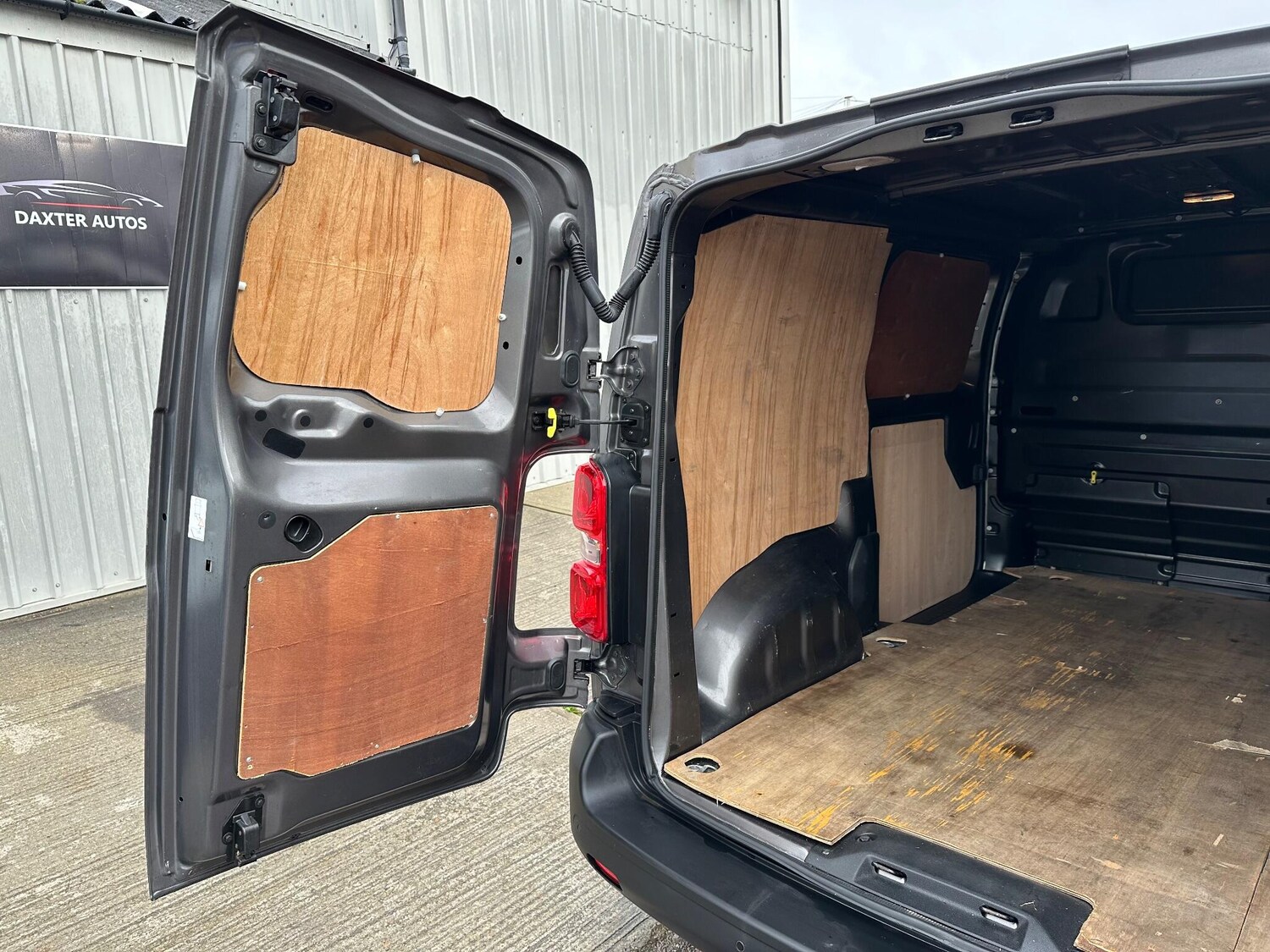 Used Peugeot Expert 2020 for sale - 77455450: Photo 47