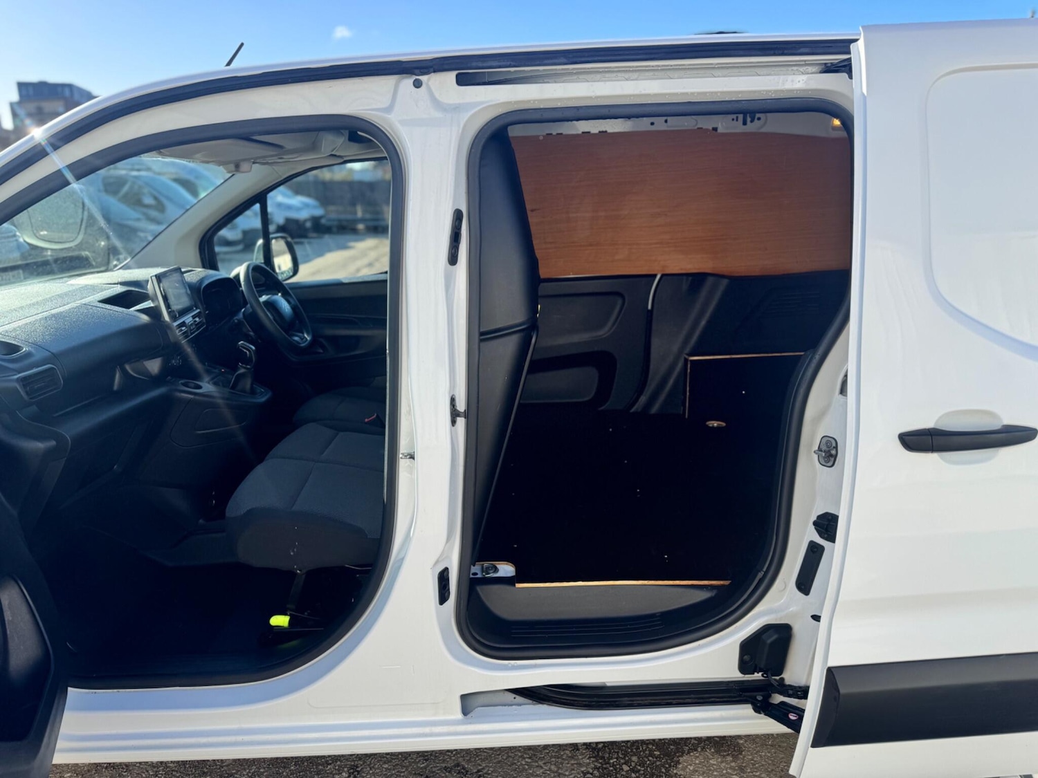 Used Citroen Berlingo 2022 for sale - 77559782: Photo 40