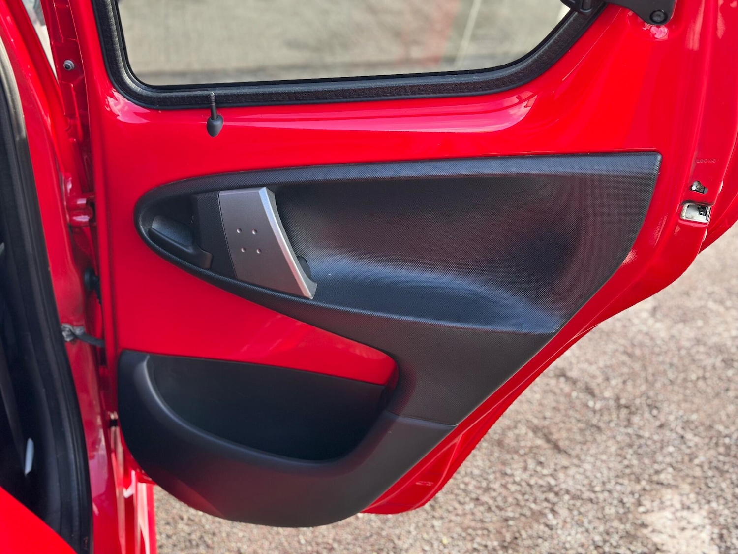 Used Toyota AYGO 2014 for sale - 77166878: Photo 43