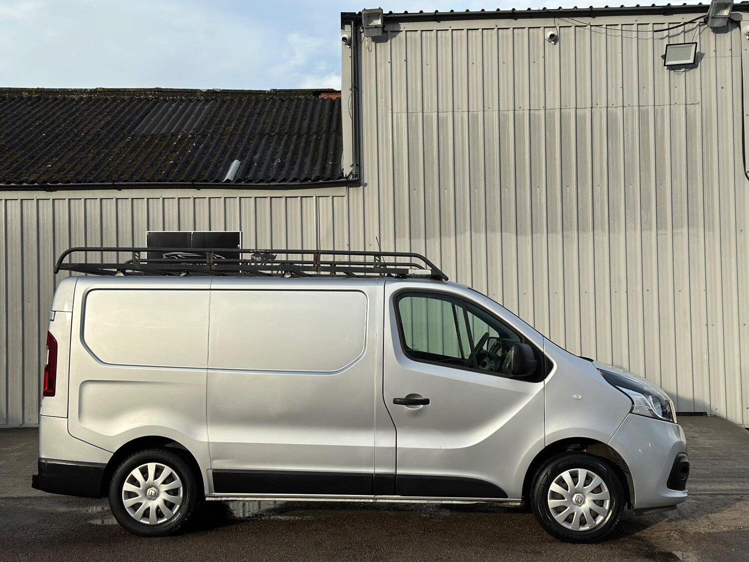 Used Renault Trafic 2019 for sale - 76337343: Photo 17