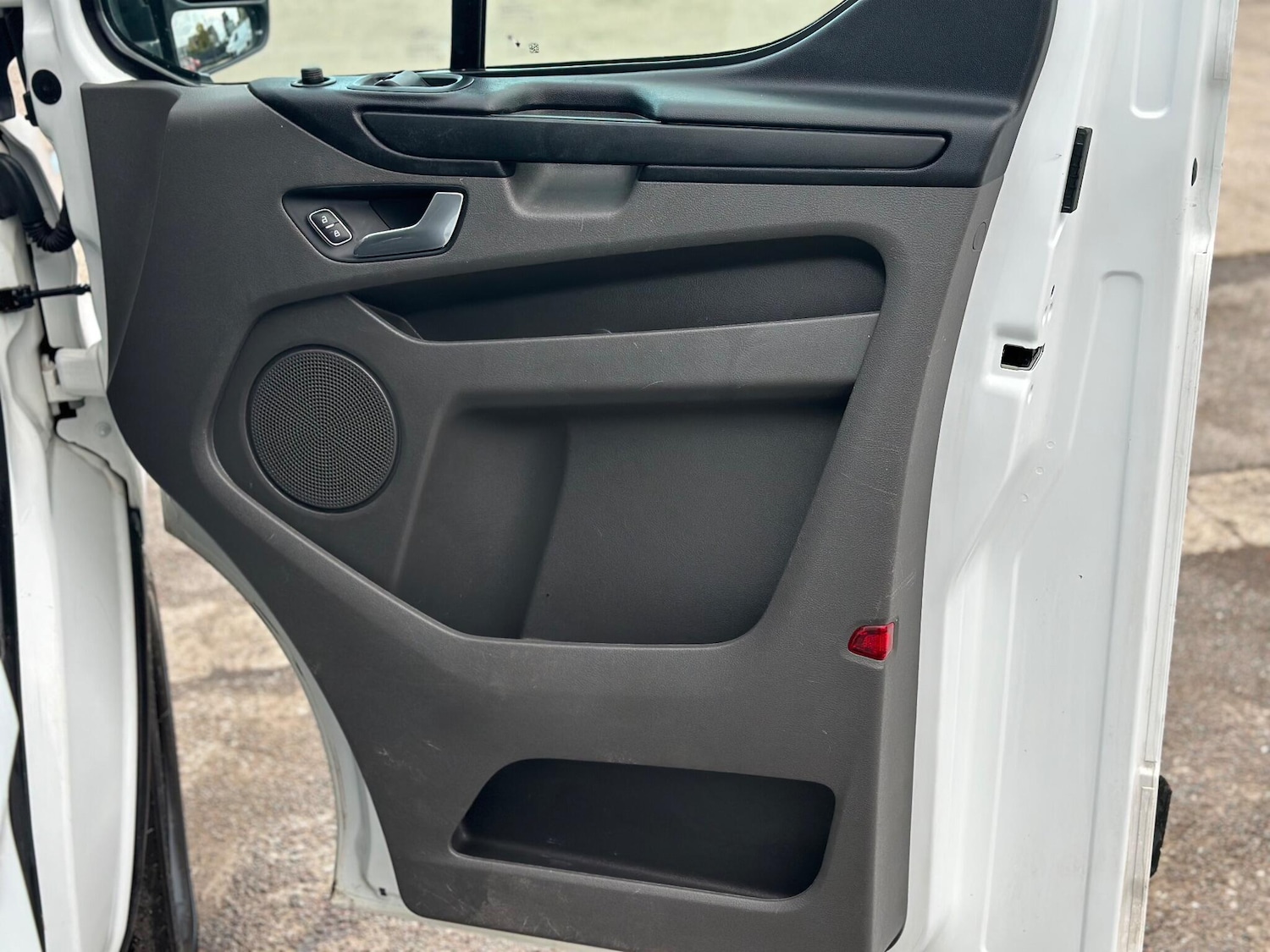 Used Ford Transit Custom for sale - 76993166: Photo 26