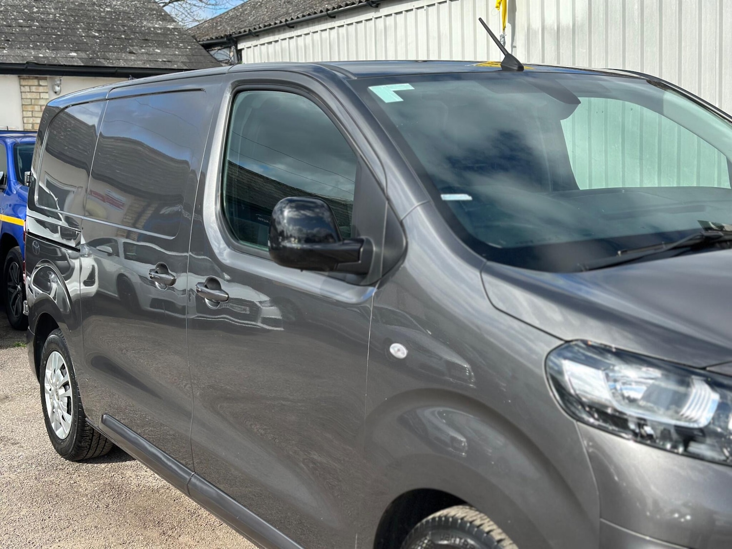 Used Vauxhall Vivaro 2022 for sale - 77883261: Photo 22