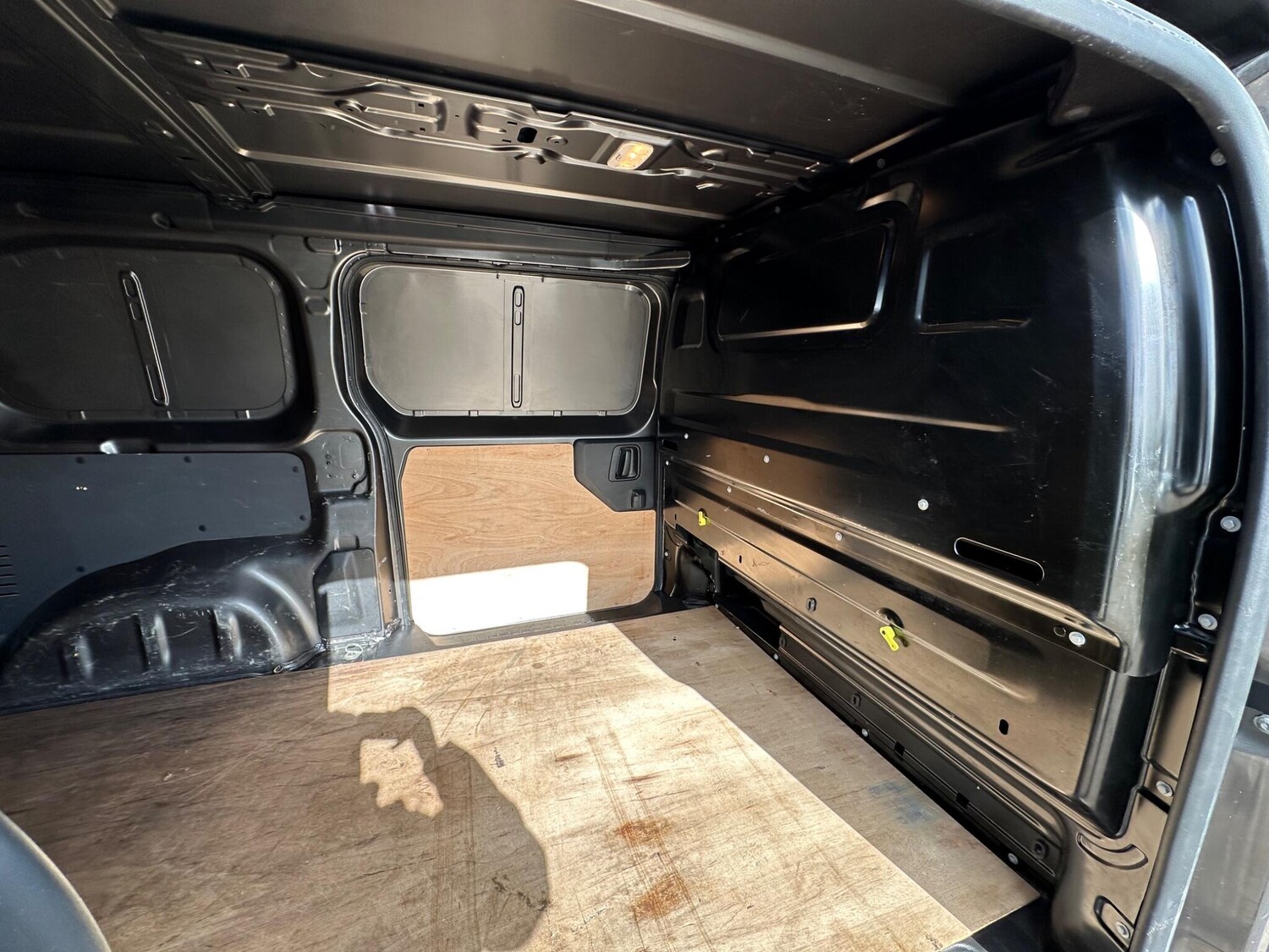 Used Vauxhall Vivaro 2022 for sale - 77883261: Photo 41