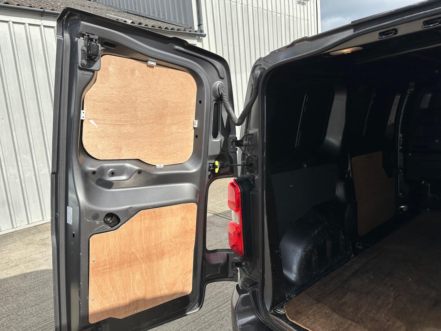 Used Vauxhall Vivaro 2022 for sale - 77883261: Photo 46