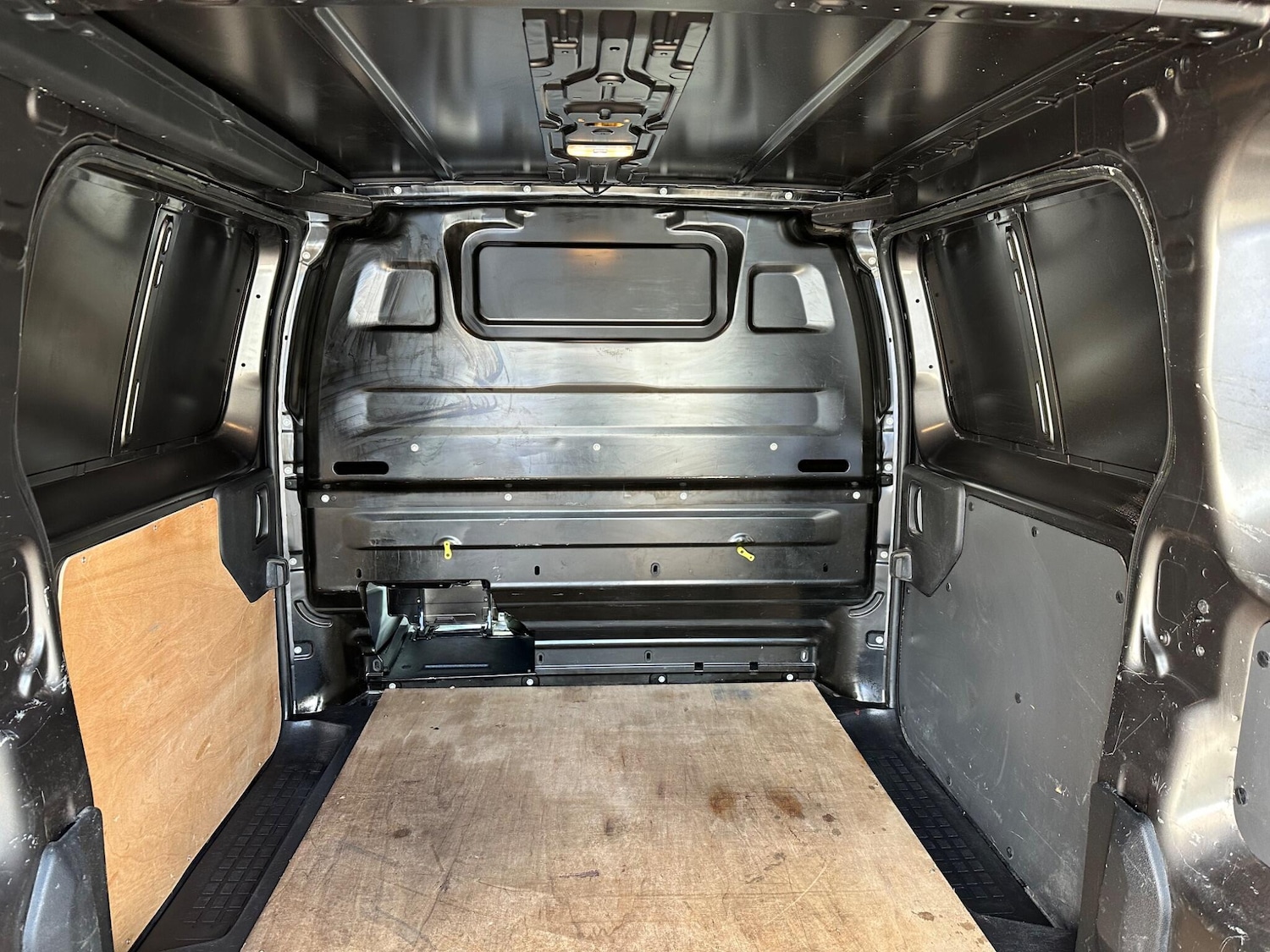 Used Vauxhall Vivaro 2022 for sale - 77883261: Photo 48