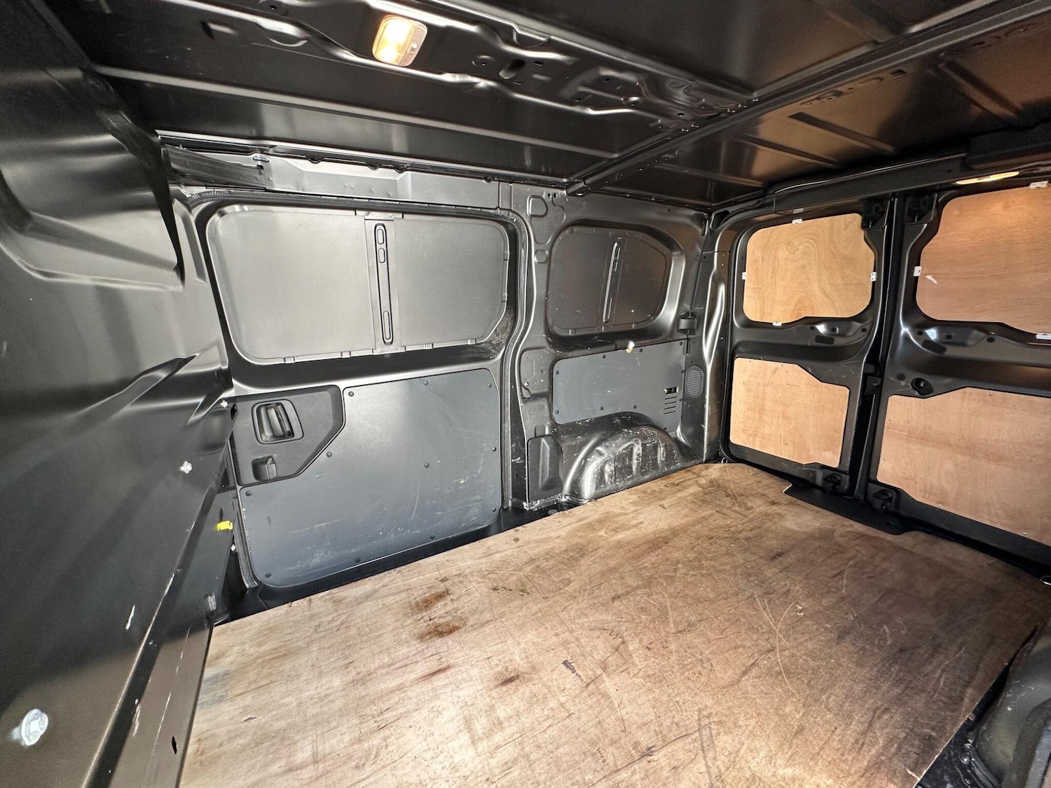 Used Vauxhall Vivaro 2022 for sale - 77883261: Photo 50