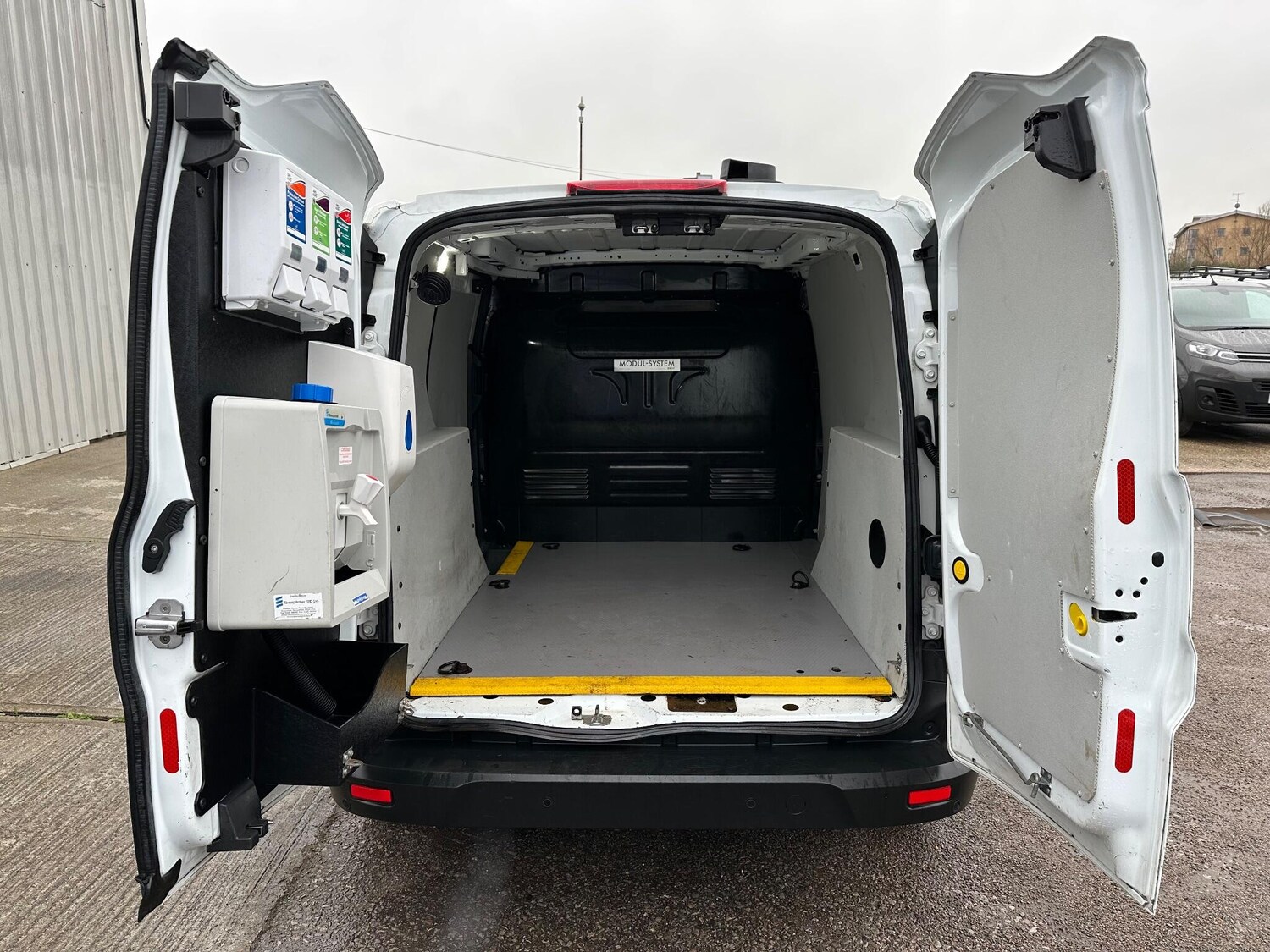 Used Ford Transit Connect 2019 for sale - 77612168: Photo 12