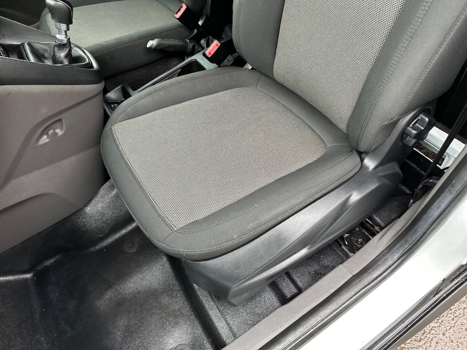 Used Ford Transit Connect 2019 for sale - 77612168: Photo 18