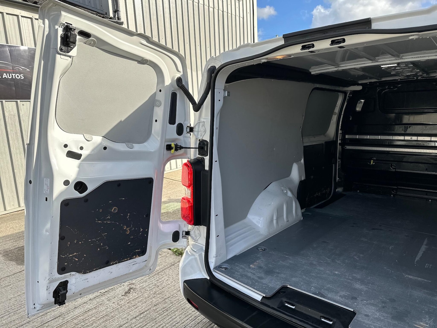 Used Vauxhall Vivaro 2021 for sale - 76441212: Photo 38