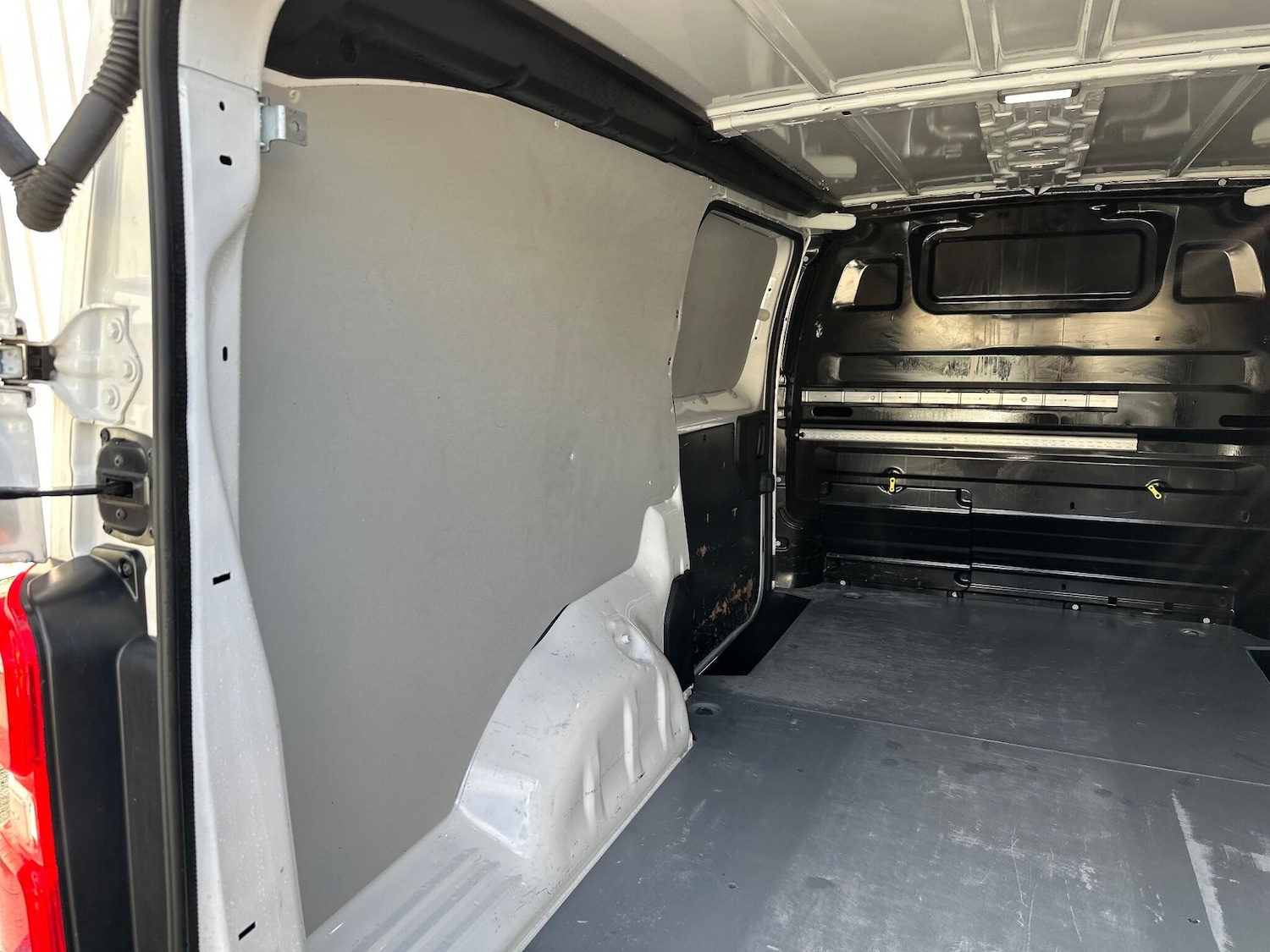 Used Vauxhall Vivaro 2021 for sale - 76441212: Photo 39