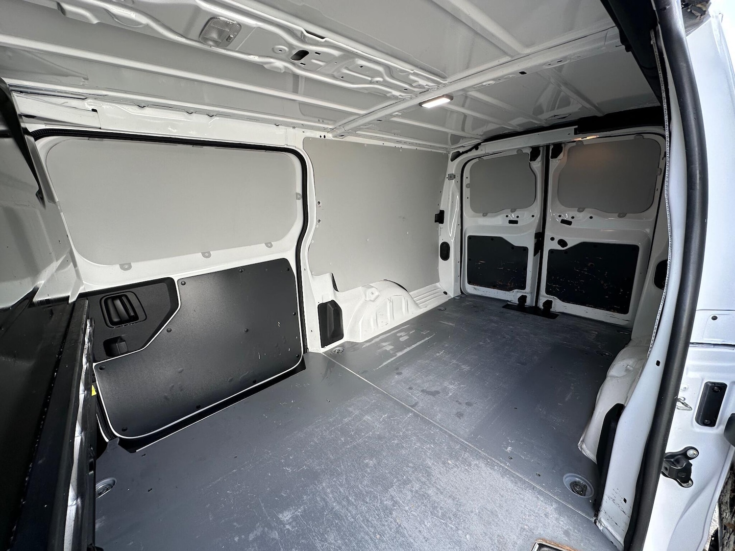 Used Vauxhall Vivaro 2021 for sale - 76441212: Photo 41