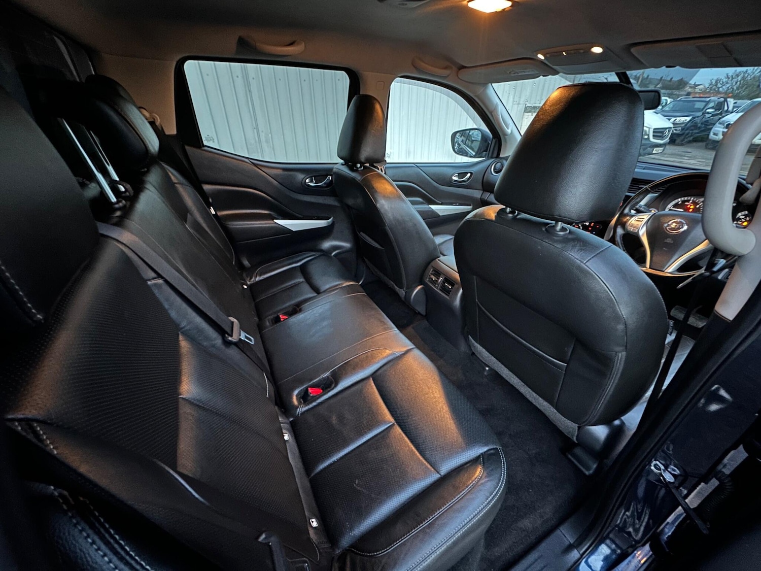 Used Nissan Navara 2018 for sale - 76549879: Photo 14