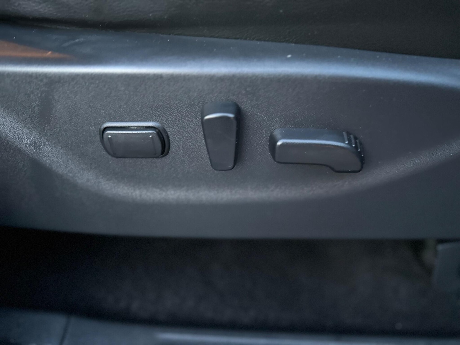 Used Nissan Navara 2018 for sale - 76549879: Photo 37