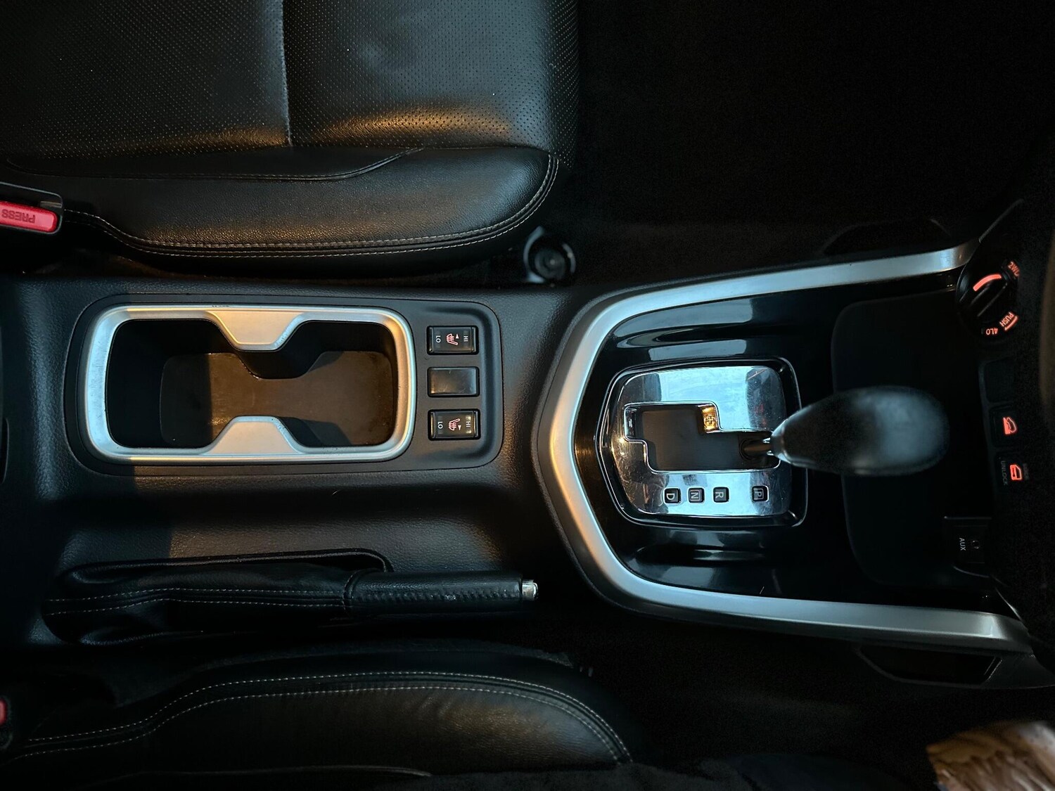 Used Nissan Navara 2018 for sale - 76549879: Photo 41