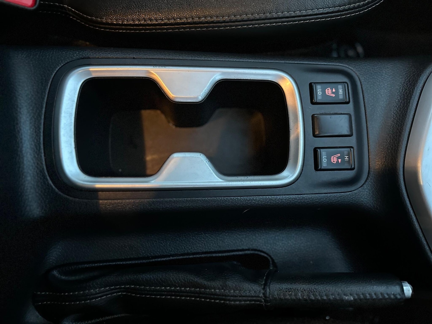 Used Nissan Navara 2018 for sale - 76549879: Photo 44