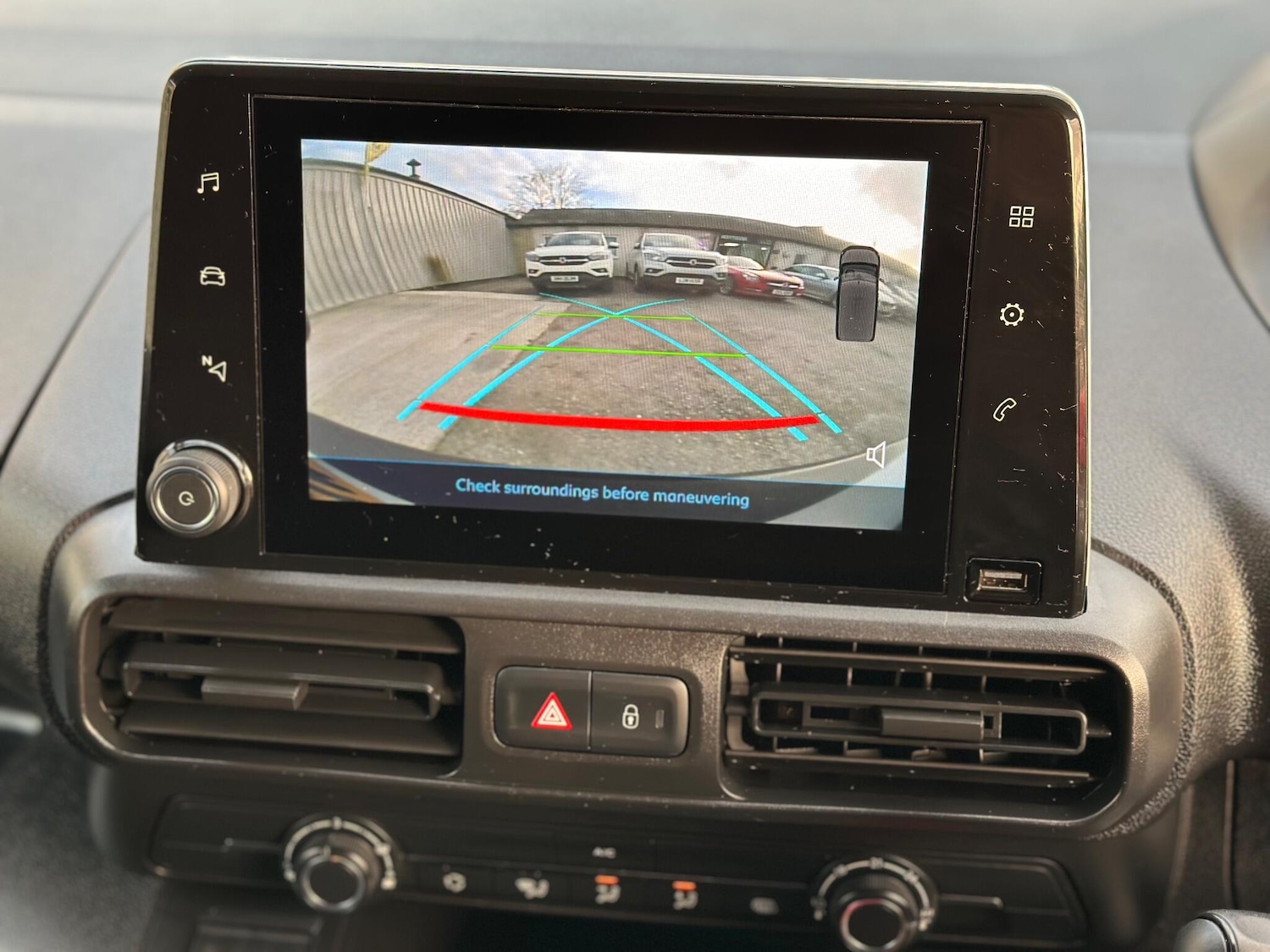 Used Peugeot Partner 2020 for sale - 76499470: Photo 13