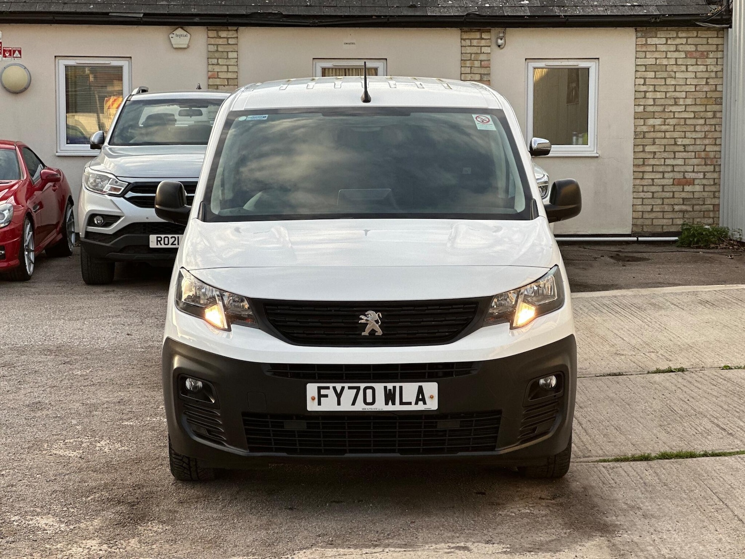 Used Peugeot Partner 2020 for sale - 76499470: Photo 18