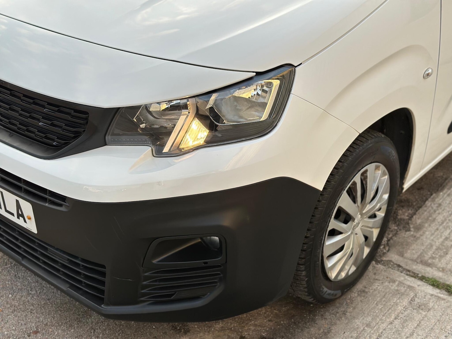 Used Peugeot Partner 2020 for sale - 76499470: Photo 24