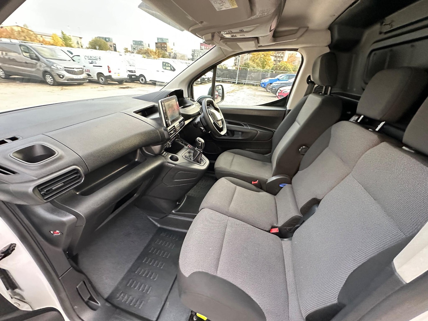 Used Peugeot Partner 2020 for sale - 76499470: Photo 51