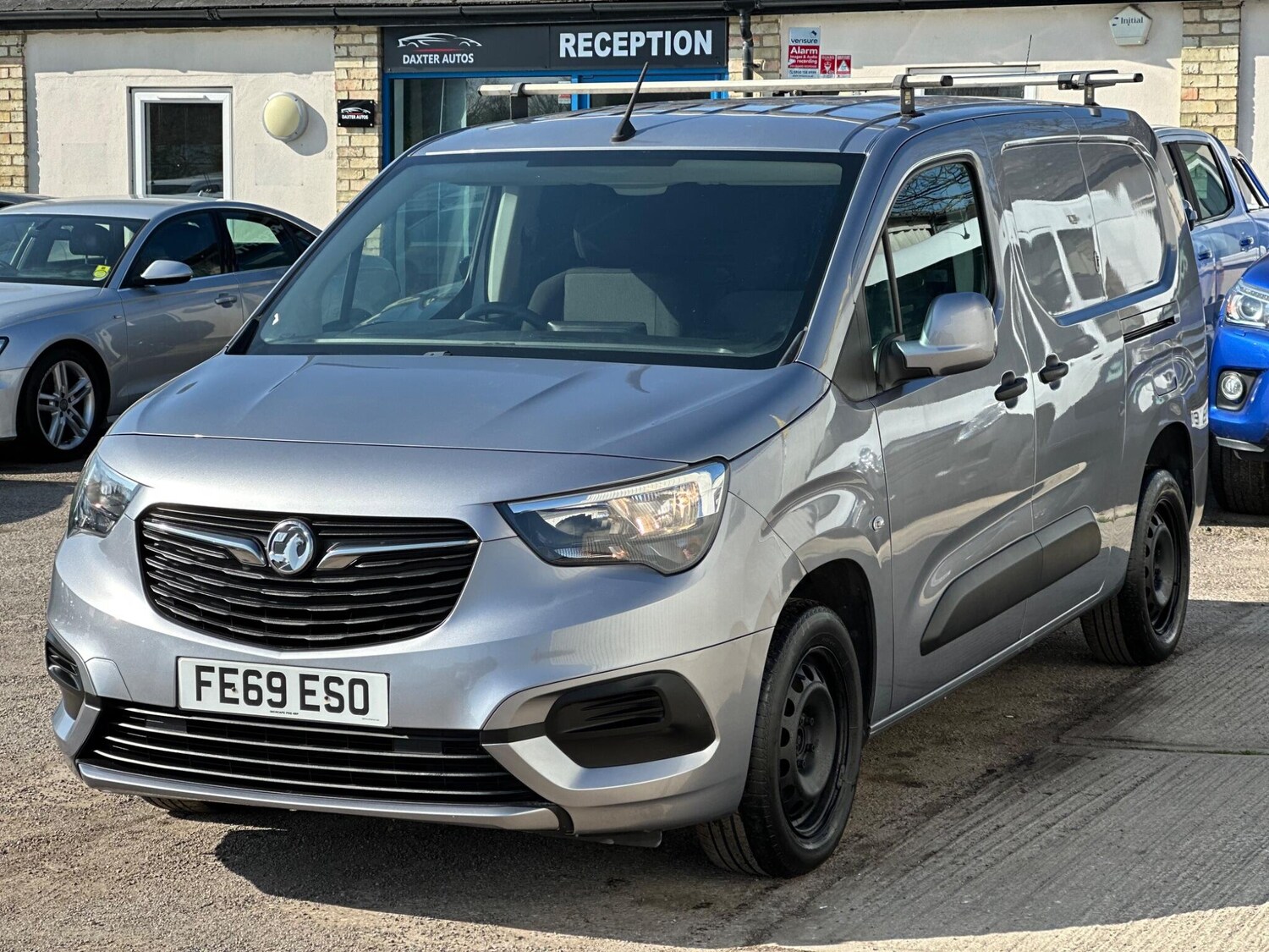 Used Vauxhall Combo 2019 for sale - 77808338: Photo 3