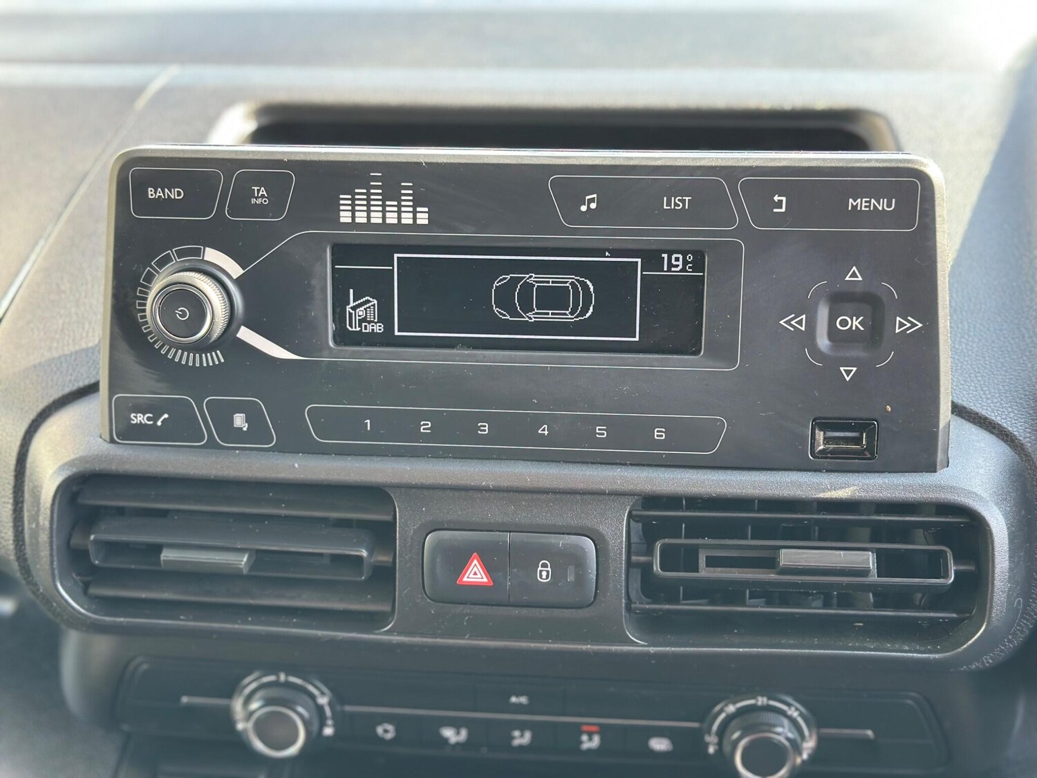 Used Vauxhall Combo 2019 for sale - 77808338: Photo 33