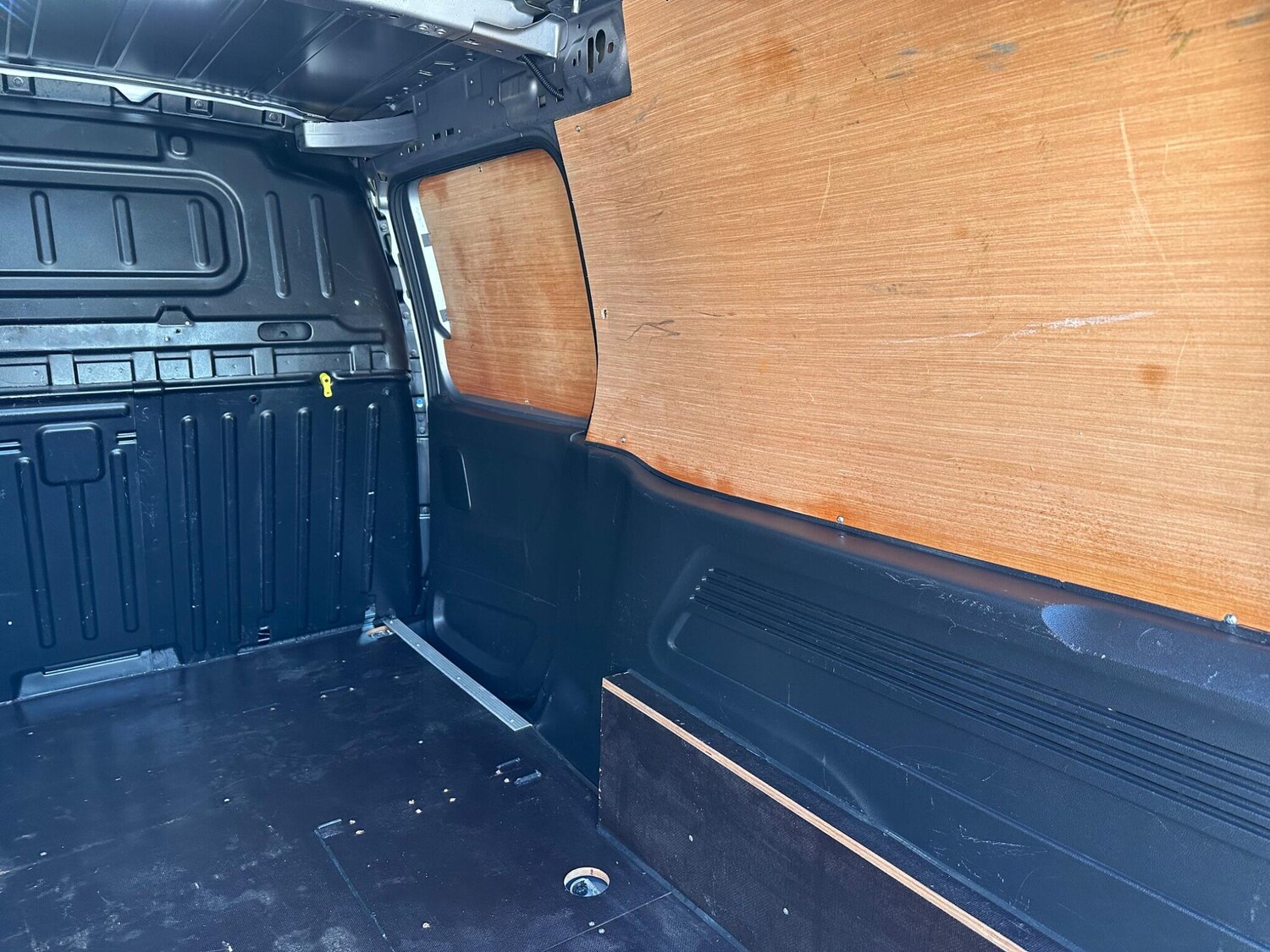 Used Vauxhall Combo 2019 for sale - 77808338: Photo 42