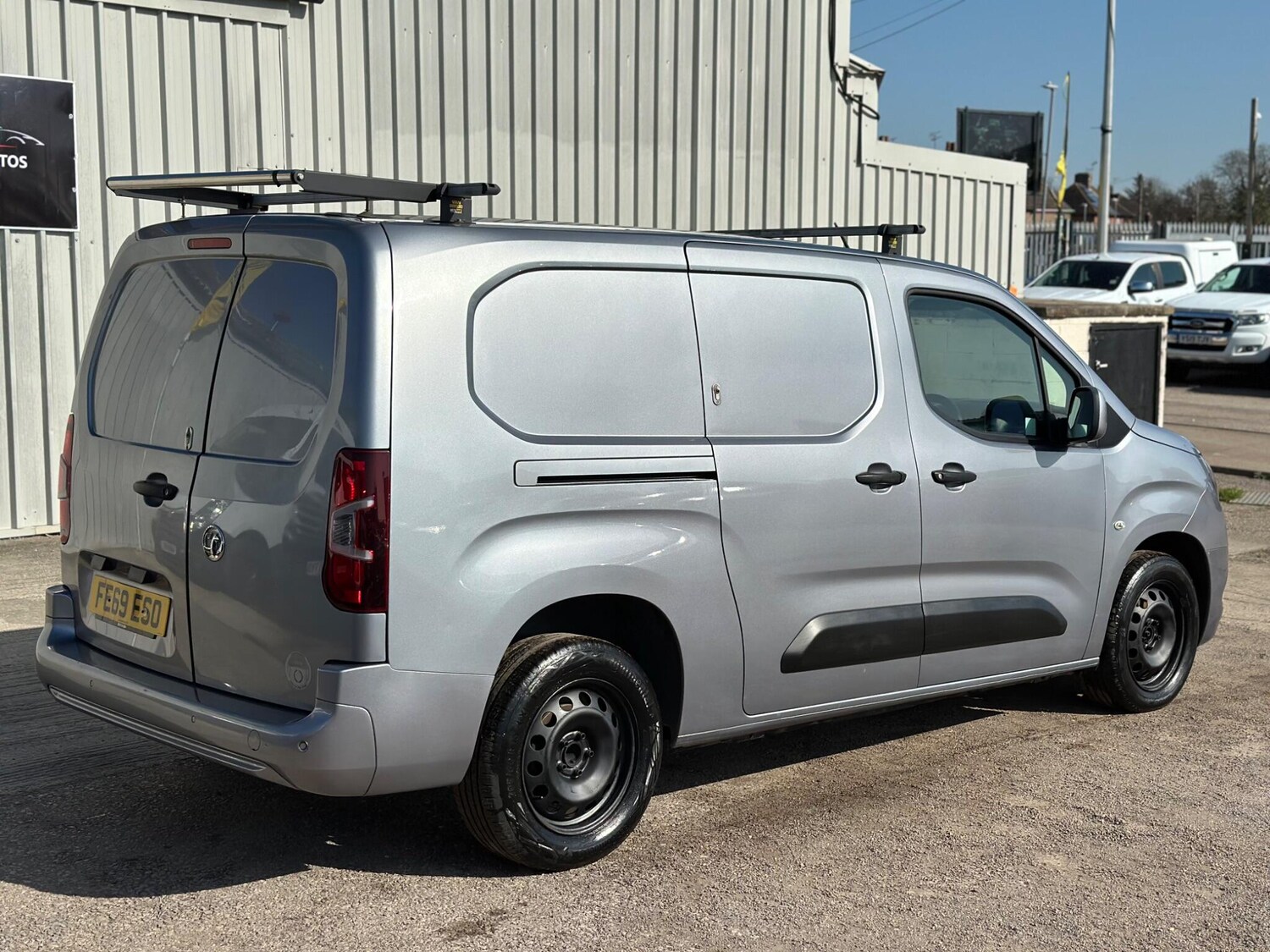 Used Vauxhall Combo 2019 for sale - 77808338: Photo 5