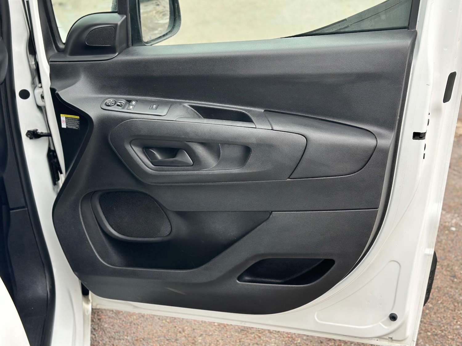 Used Citroen Berlingo 2019 for sale - 77305604: Photo 28