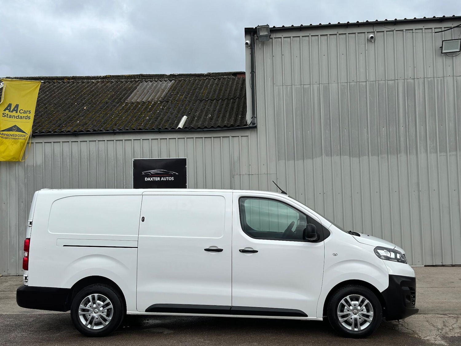 Used Vauxhall Vivaro 2021 for sale - 76360515: Photo 20