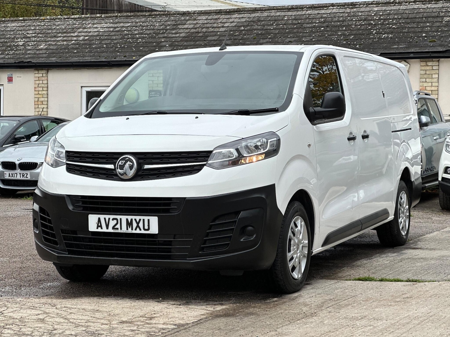Used Vauxhall Vivaro 2021 for sale - 76360515: Photo 3