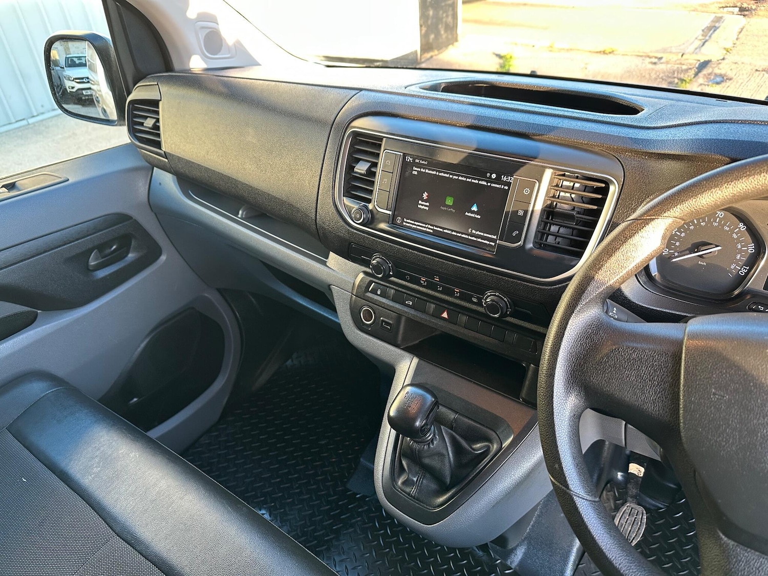 Used Vauxhall Vivaro 2022 for sale - 76473041: Photo 38