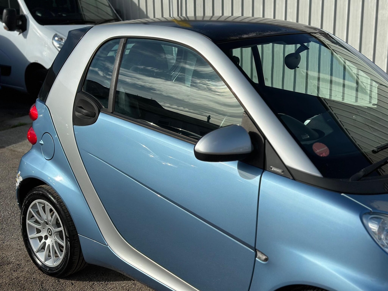 Used smart fortwo 2011 for sale - 78047637: Photo 22