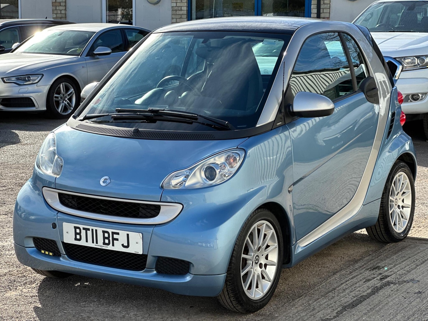 Used smart fortwo 2011 for sale - 78047637: Photo 3