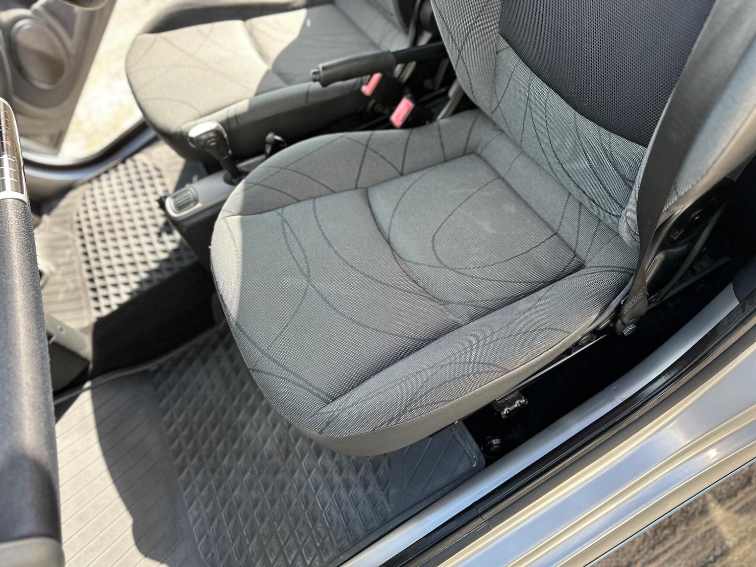 Used smart fortwo 2011 for sale - 78047637: Photo 37