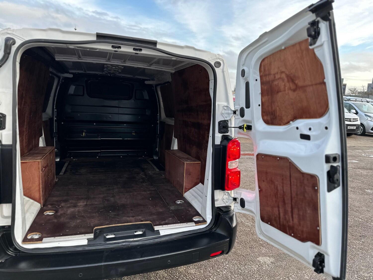 Used Citroen Dispatch 2021 for sale - 77396465: Photo 42