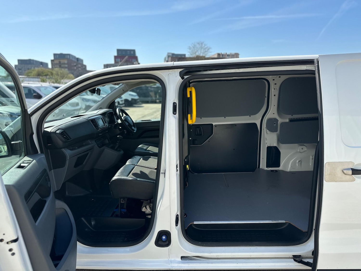 Used Citroen Dispatch 2021 for sale - 78184272: Photo 16