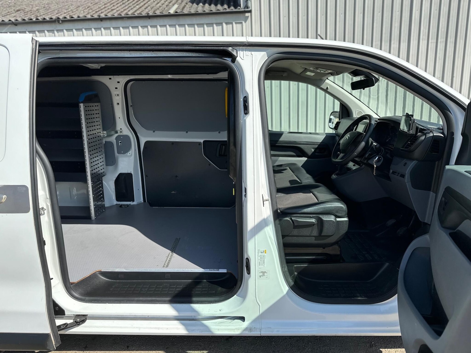 Used Citroen Dispatch 2021 for sale - 78184272: Photo 50