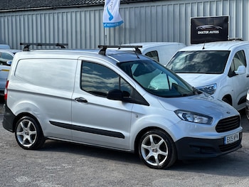 Used Ford Transit Courier 2015 for sale - 79018554: Photo