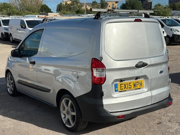 Used Ford Transit Courier 2015 for sale - 79018554: Photo
