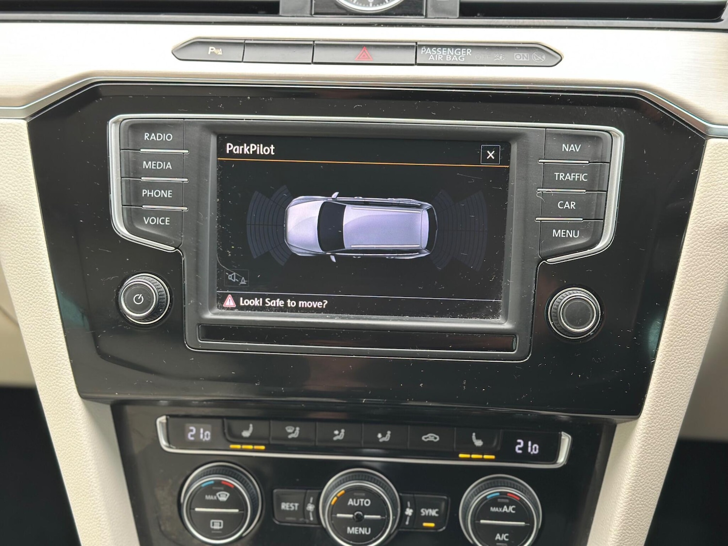 Used Volkswagen Passat 2016 for sale - 77753562: Photo 16